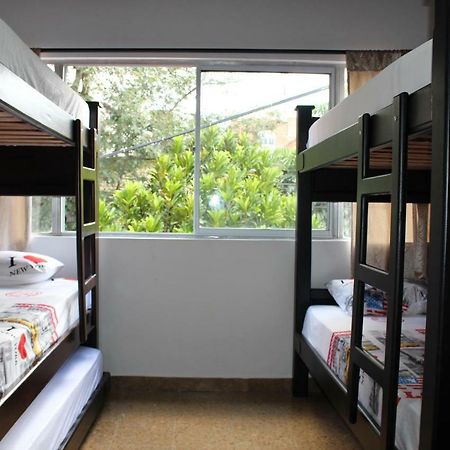 Apartamentos Excelente Ubicacion เมเดยิน ภายนอก รูปภาพ