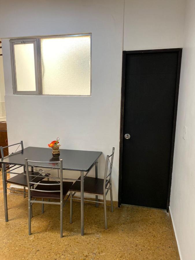 Apartamentos Excelente Ubicacion เมเดยิน ภายนอก รูปภาพ