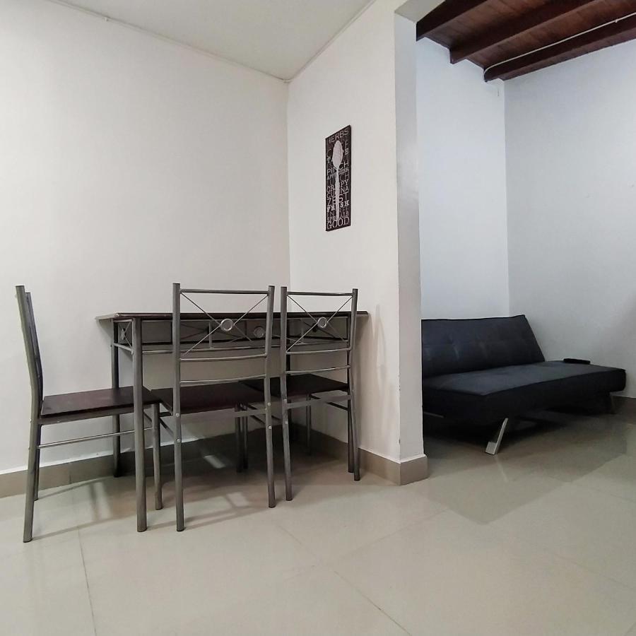 Apartamentos Excelente Ubicacion เมเดยิน ภายนอก รูปภาพ