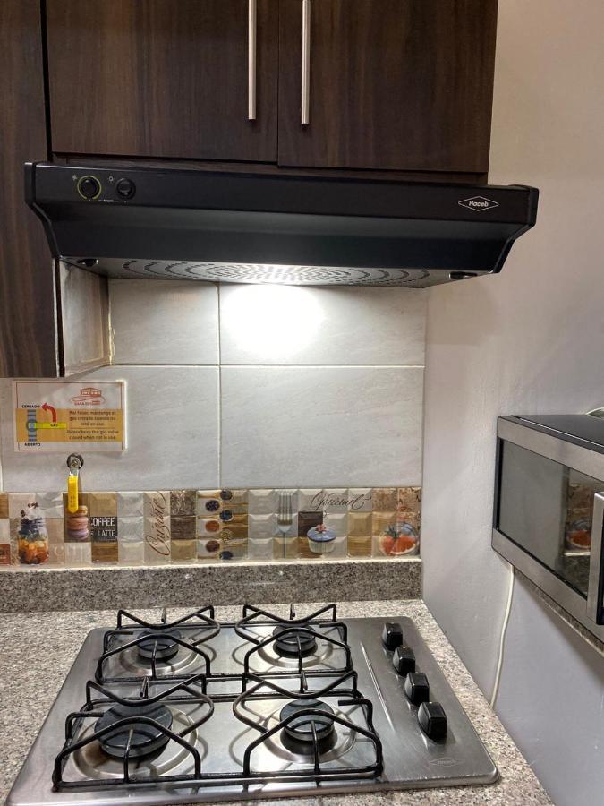 Apartamentos Excelente Ubicacion เมเดยิน ภายนอก รูปภาพ