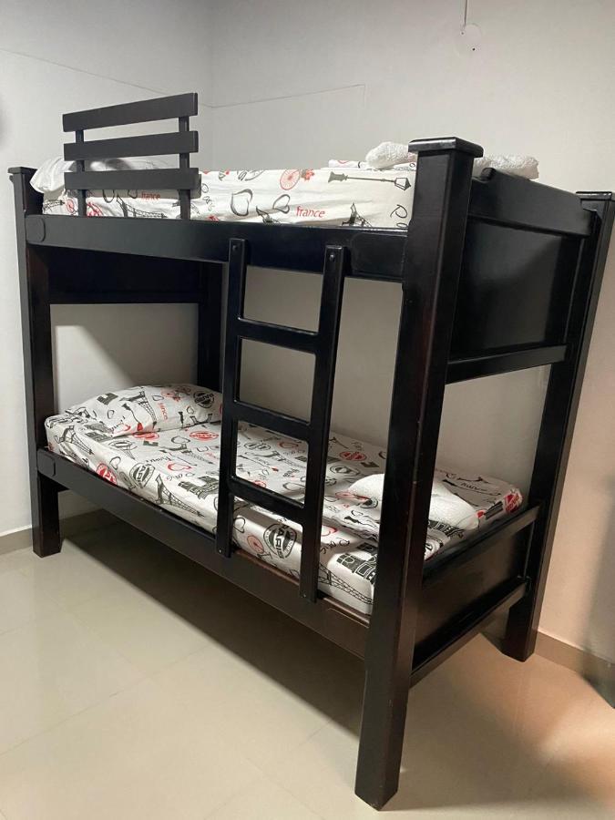 Apartamentos Excelente Ubicacion เมเดยิน ภายนอก รูปภาพ