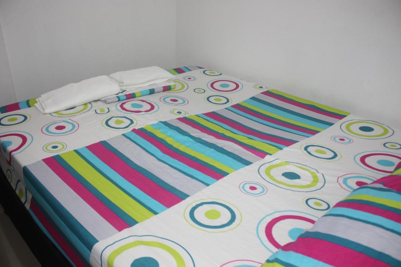 Apartamentos Excelente Ubicacion เมเดยิน ภายนอก รูปภาพ