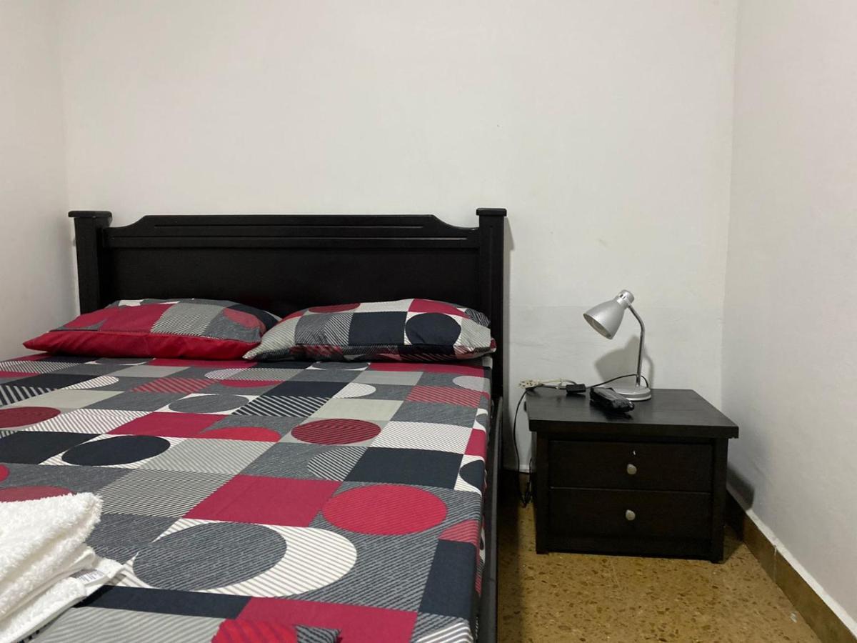 Apartamentos Excelente Ubicacion เมเดยิน ภายนอก รูปภาพ