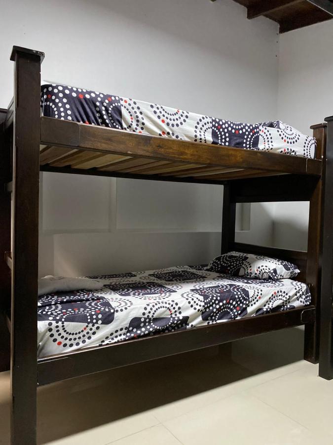 Apartamentos Excelente Ubicacion เมเดยิน ภายนอก รูปภาพ
